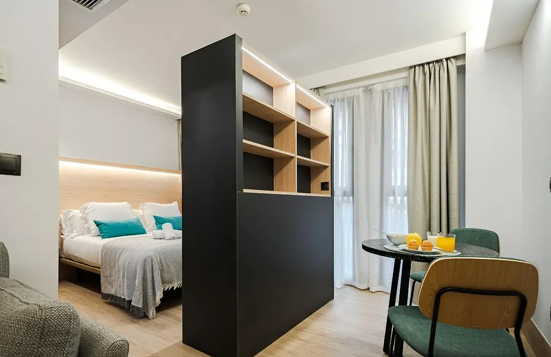 Feelathome Ventas Suites-1