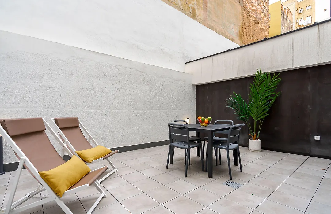Feelathome Ventas Suites-1